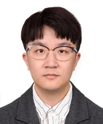 러우위쓰 교수(Dr. Lou Yisi) 사진